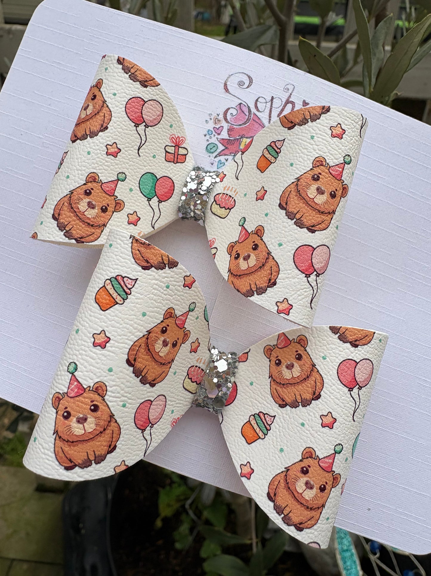 Party Capybara 2.5inch Pigtail Bows