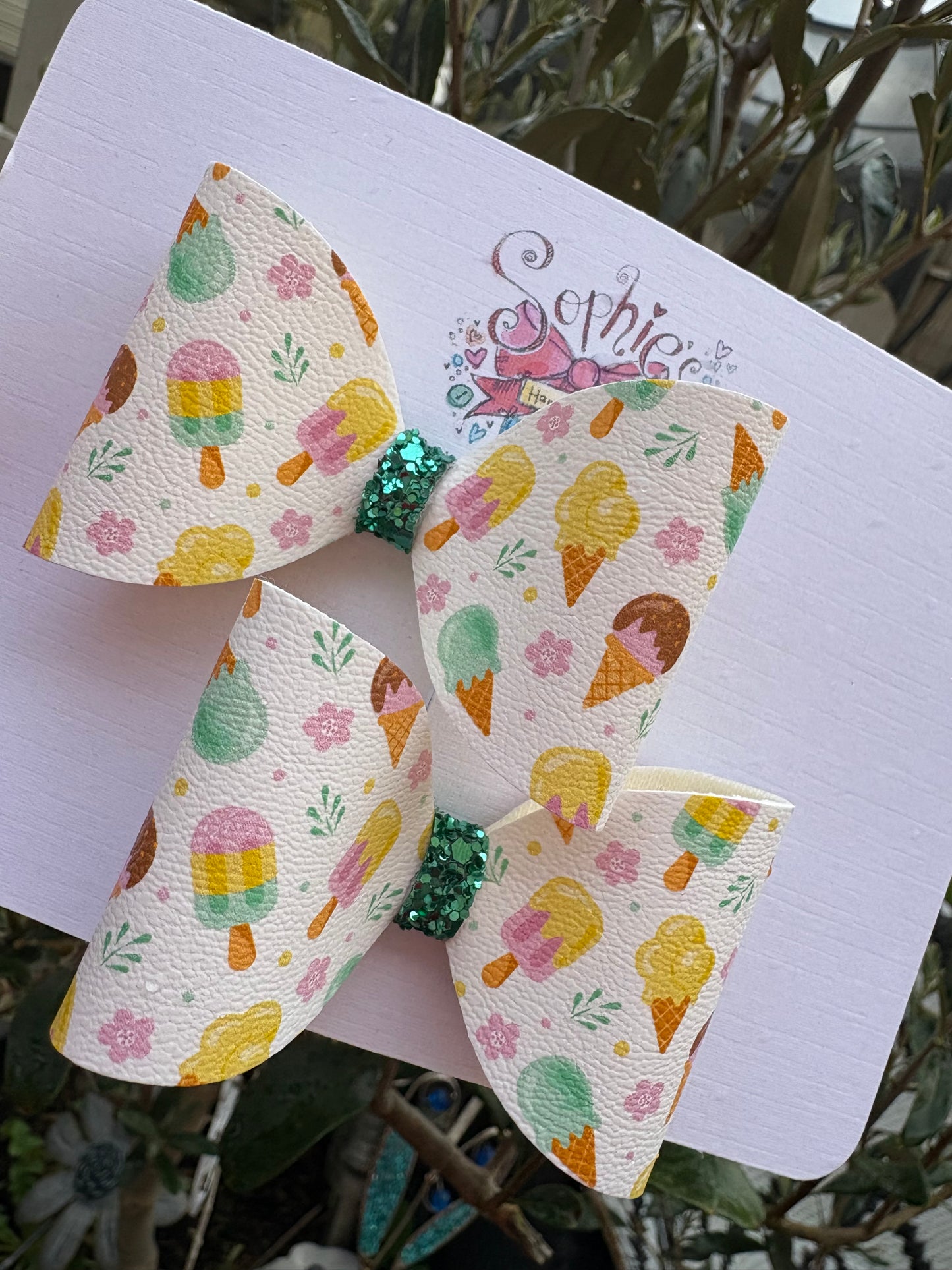 Popsicle 2.5inch pigtail bowsSecured