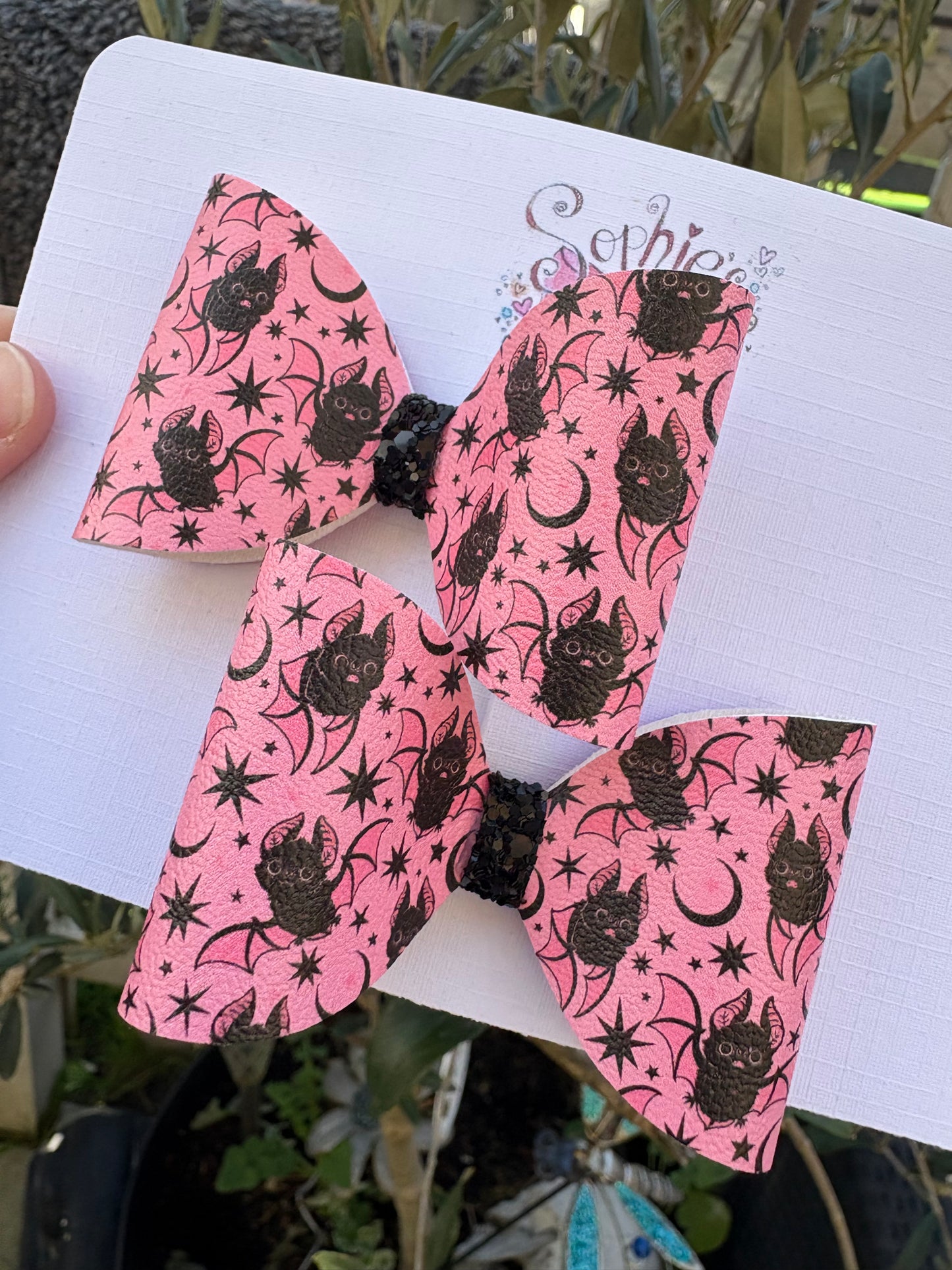 Pink Star Bats 2.5inch Pigtail Bows