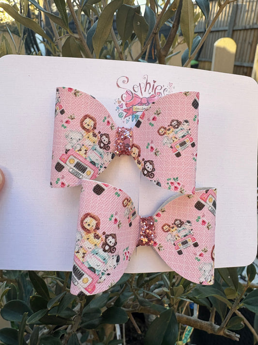 Safari Pink Pigtail Bows