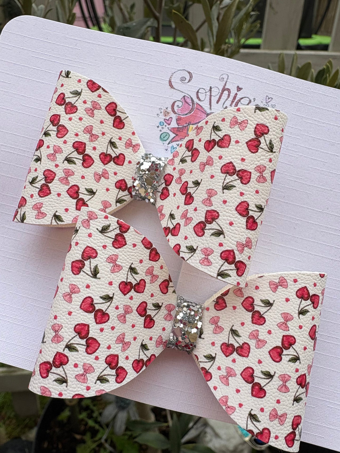 White Heart Cherry 2.5inch pigtail bows