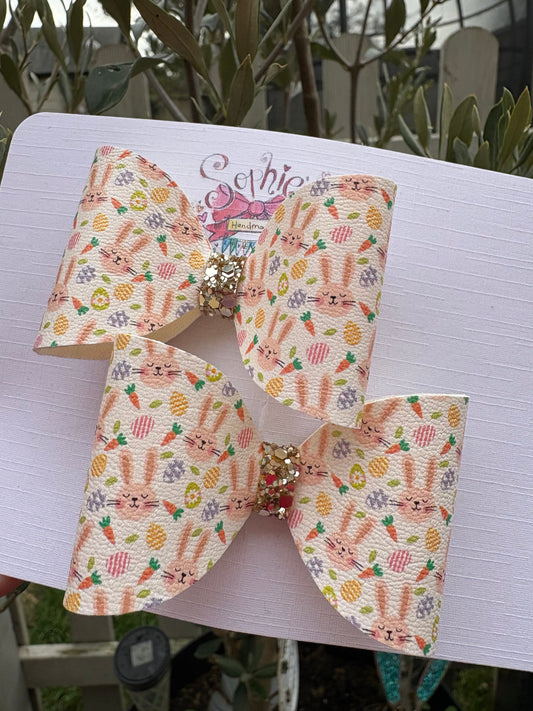 Rabbit and Carrots Pigtail Bows