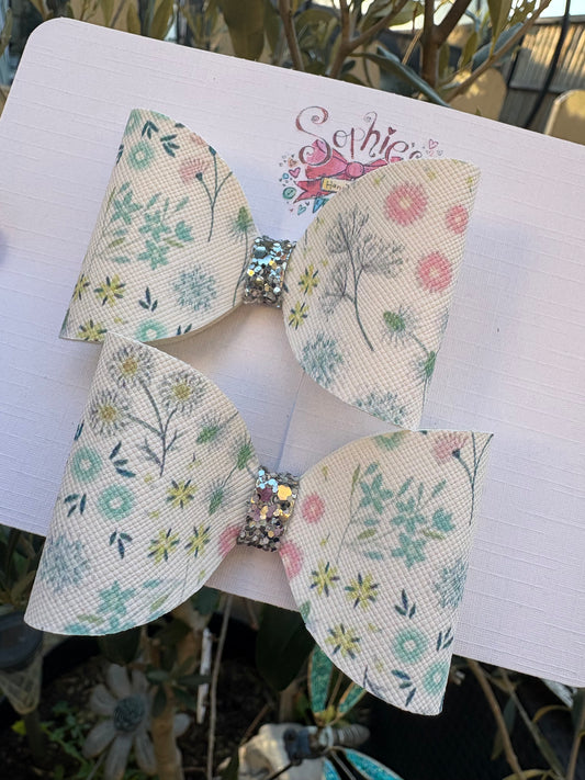 Ditsy Floral Pigtail Bows