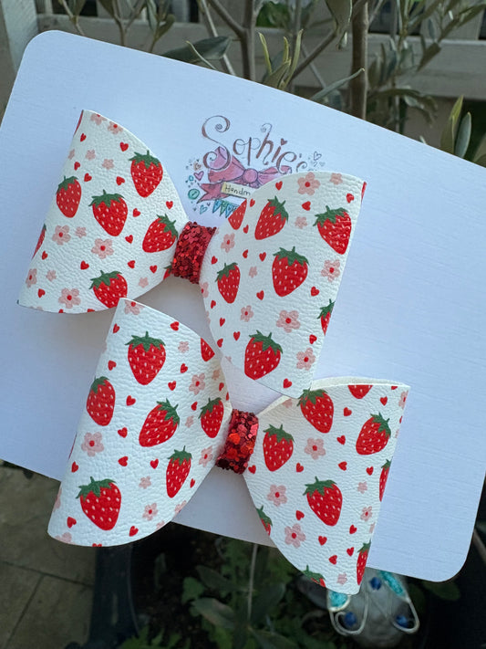 Strawberry 2.5inch Pigtail Bows
