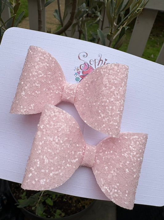 Pastel Pink Glitter Bows