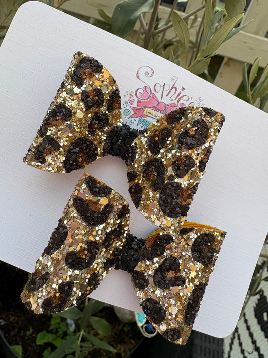 Leopard Print Chunky Glitter 2.5inch Pigtail Bows